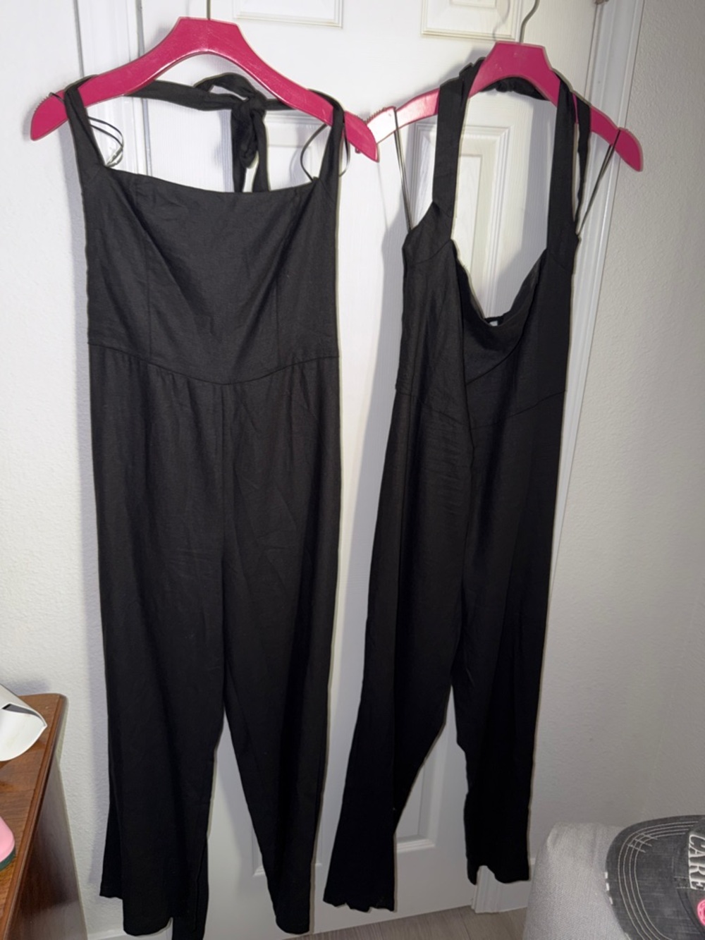 Love Tree Black Halter Jumpsuit with Tie Neck